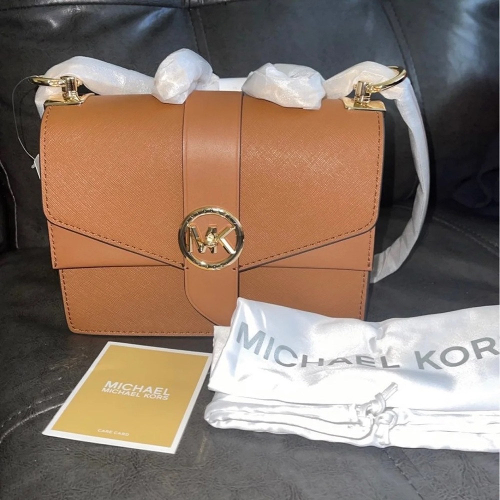 Michael Kors crossbody purse